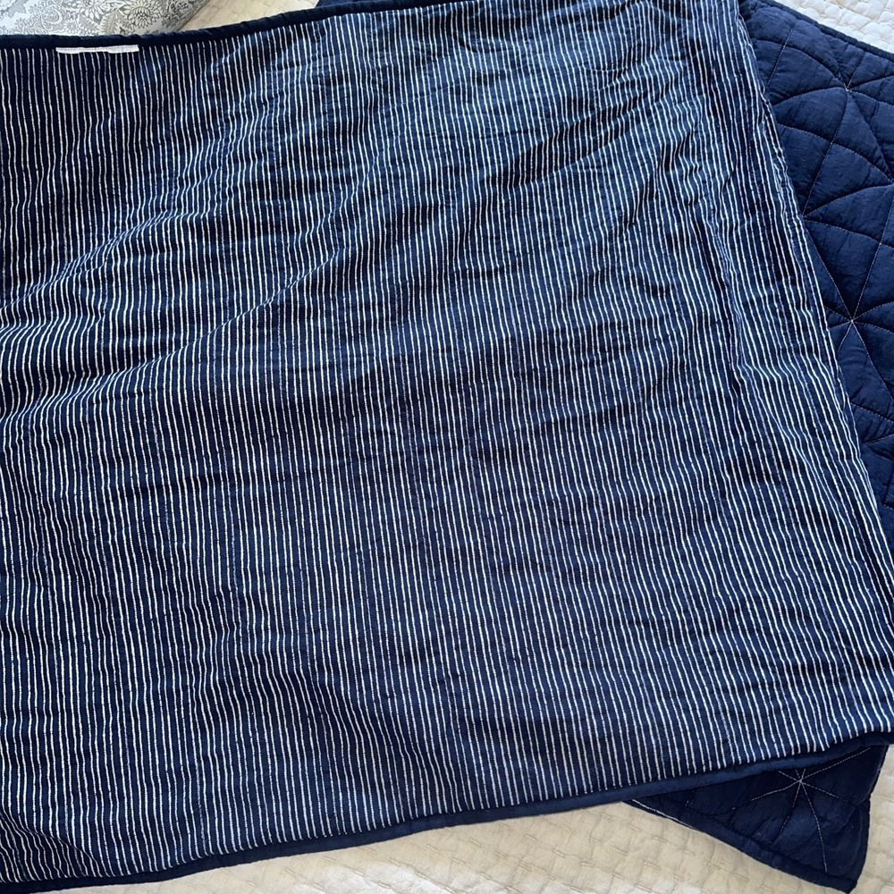 West Elm Nomad Quilted Euro Shams Pair Deep Sea Navy Blue Solid Stripe Bedding - Picture 2 of 4